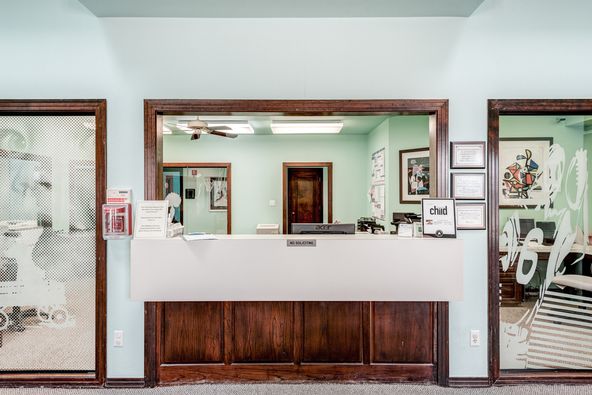 501 W Harwood Rd, Hurst, TX 76054